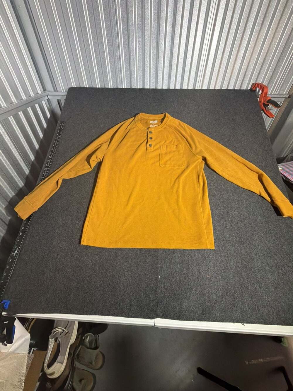 Duluth Trading Co Standard Fit Waffle Thermal Henley Shirt Size L